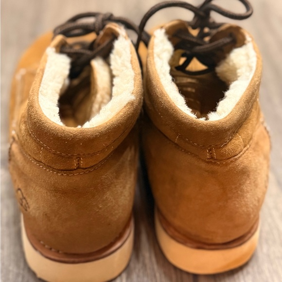 UGG Men's Brown Chukka Boots - Picture 6 of 8